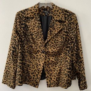 Leopard blazer